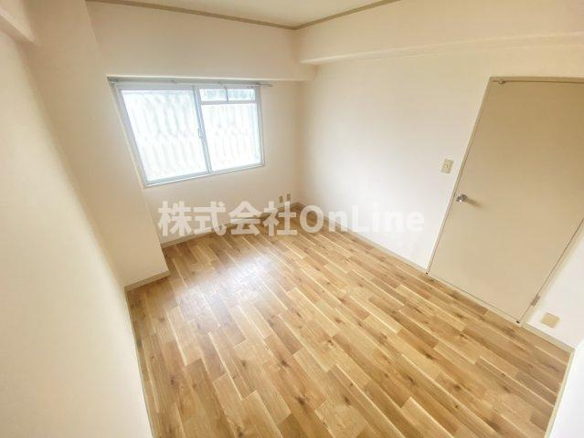 東大阪市荒本新町の賃貸マンションの寝室