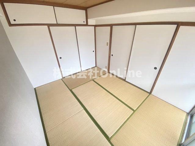 東大阪市荒本新町の賃貸マンションの和室