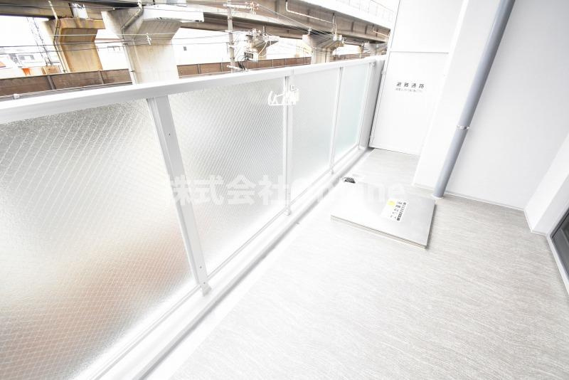 東大阪市足代新町の賃貸マンションのバルコニー