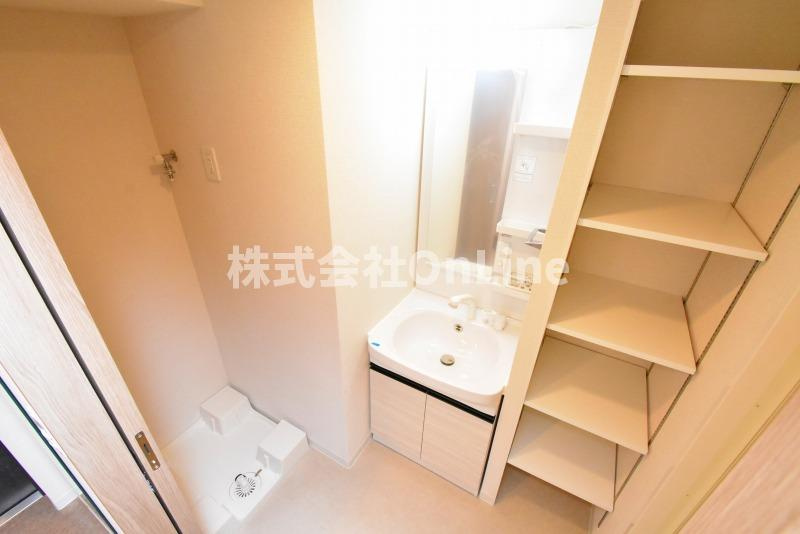 東大阪市足代新町の賃貸マンションの洗面所