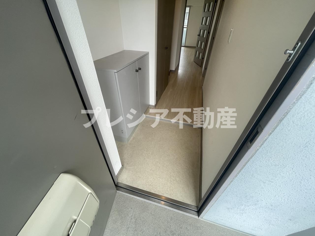 ジオレミヨ甲子園口の玄関