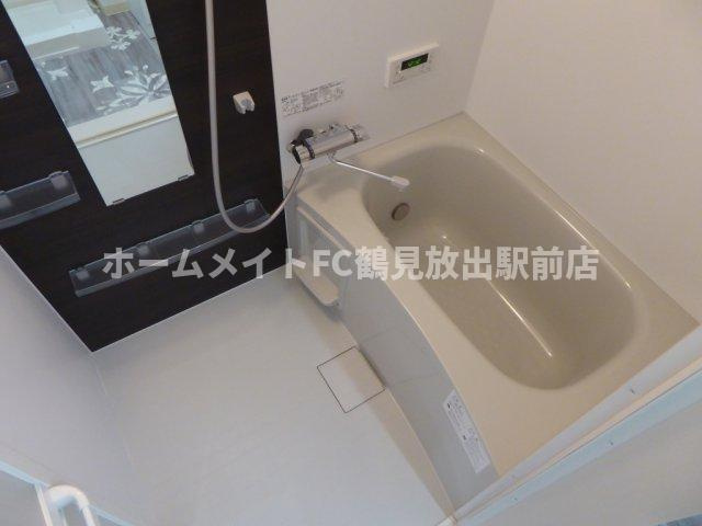 クリエオーレ鴻池徳庵町の浴室