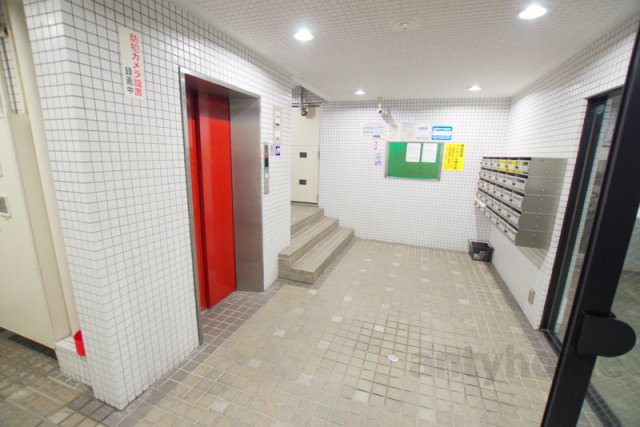 メゾン天神橋　仲介手数料無料のロビー