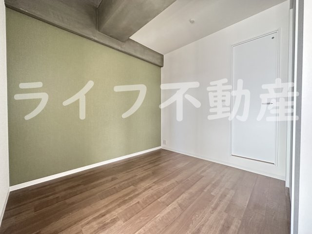 LUVIAS上小阪の洋室