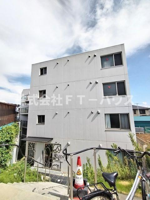 ｃａｓａ　ＳＥＶＥＮの外観