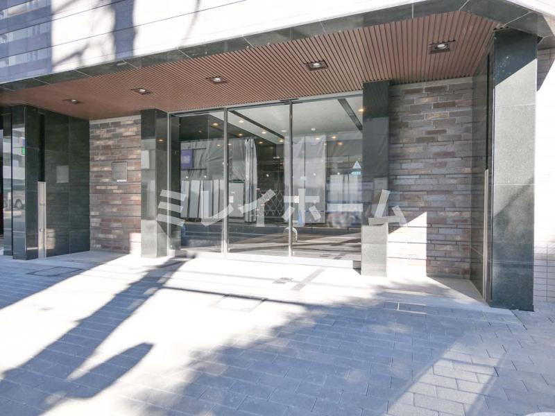 クオリタス南大井のエントランス
