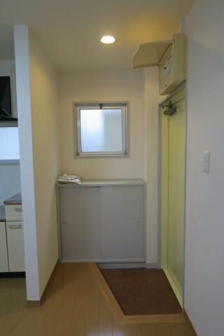 奥浅草妙見屋ビルの玄関