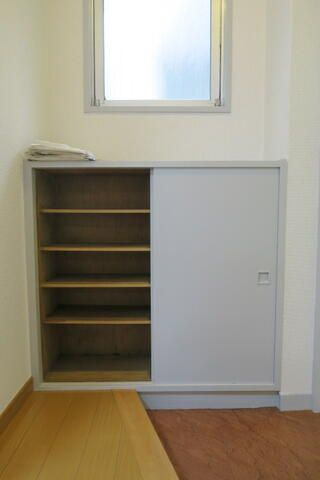 奥浅草妙見屋ビルの玄関