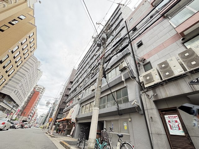 チサンマンション第3新大阪の外観