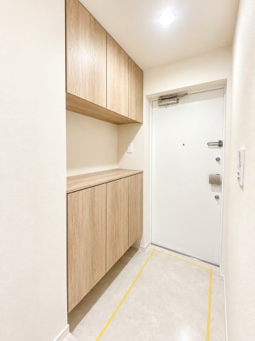 クリオ千駄木動坂の玄関