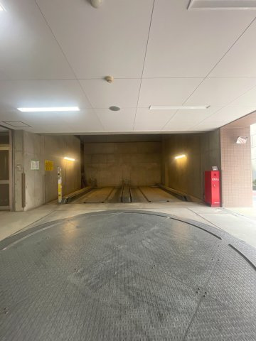 クリオ千駄木動坂の駐車場|機械式駐車場