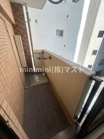 ラグゼ本町のバルコニー