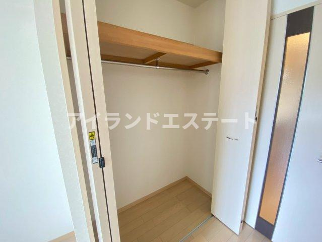 WISTERIA KOMAZAWA　床暖房　免震構造　駅近　バイク置場の収納|※別号室参考写真