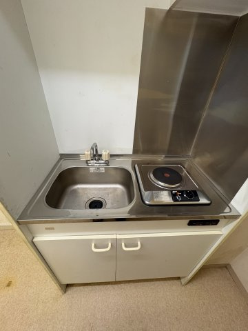 平塚市天沼の店舗事務所のキッチン