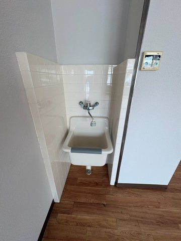 カシワギビルの内装