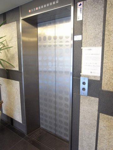 吹田市春日１丁目の店舗事務所