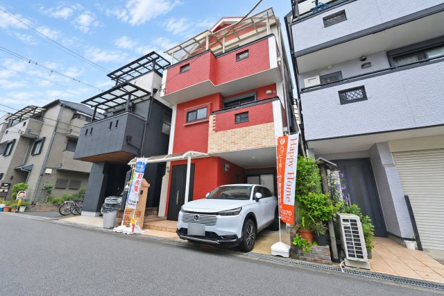 大阪市淀川区三津屋南3丁目│3LDK＋駐車1台可の外観|ご不明な税金・諸費用についても丁寧にサポートいたします。現地見学で、住まいのイメージやご希望をぜひお聞かせください。