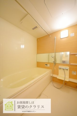 ヴィヴァーチェ井徳の浴室