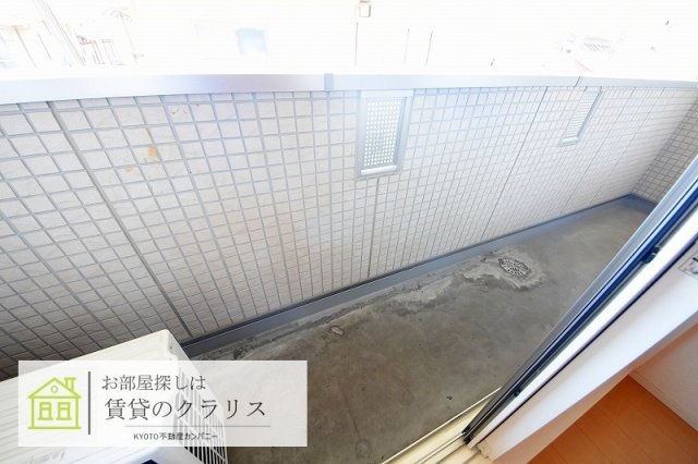 ヴィヴァーチェ井徳のバルコニー