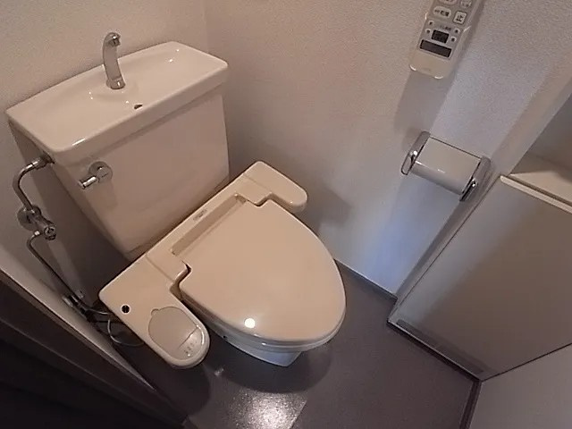 ヴィラヌーブ本山のトイレ