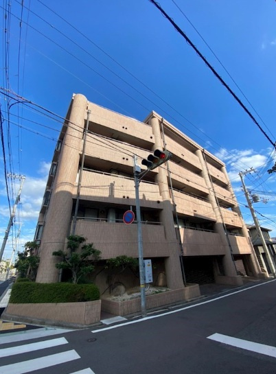 ヴィラヌーブ本山