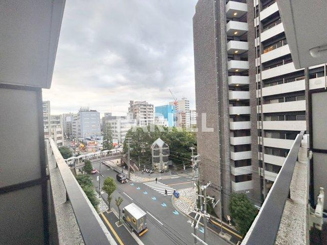 ハシモトエージェンシービルⅠの玄関