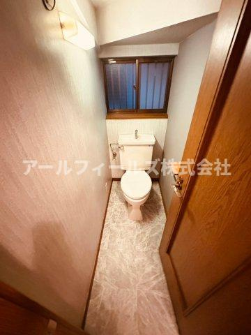松戸市幸田戸建のトイレ