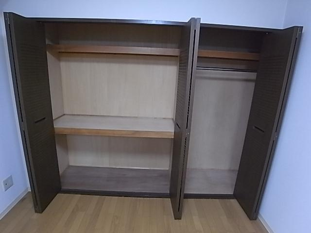 ワコーレフース本山の収納