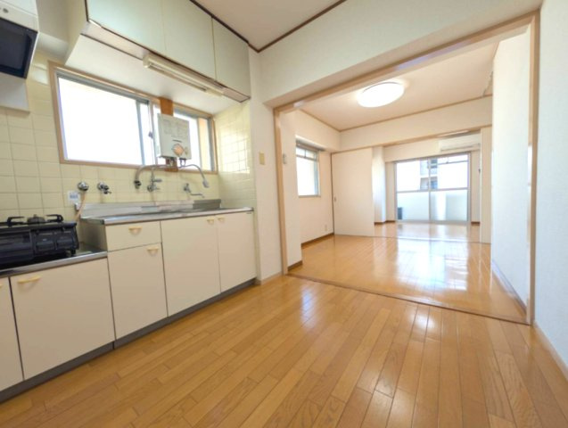 田中マンションの居間・リビング