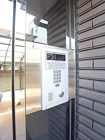 西宮市甲子園六番町の賃貸マンションのセキュリティ