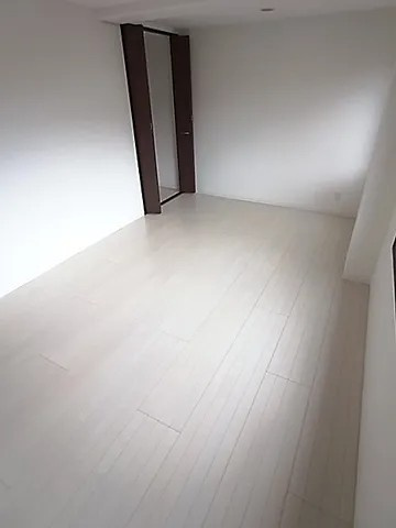 西宮市甲子園六番町の賃貸マンションの居間・リビング