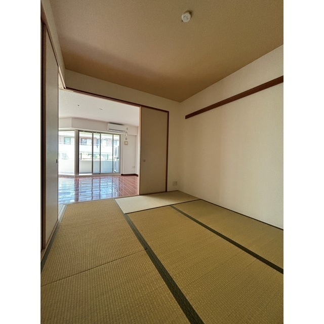 グランオアシス夙川香櫨園の居間・リビング