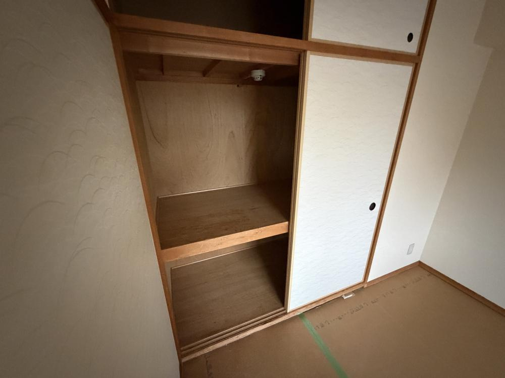 西宮市門戸東町の賃貸マンションの収納