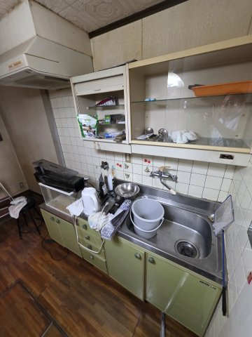 苅田9丁目店舗付き住宅のキッチン