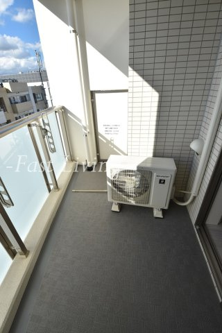 The GranResidenceNIHONBASHIのバルコニー