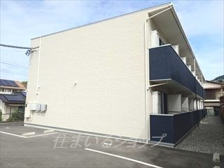 COLLINA口田南の外観
