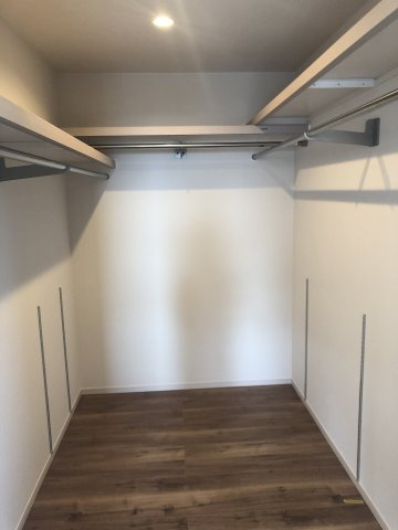 苦楽園四番町戸建の収納