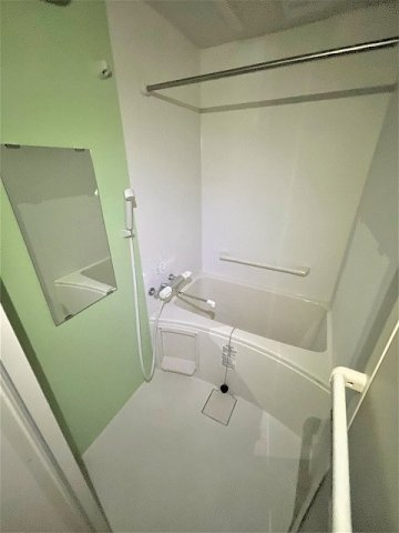 クレイノティーダ中和田の浴室