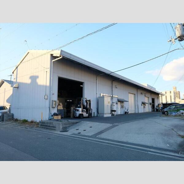 豊中市走井３丁目の店舗事務所の外観