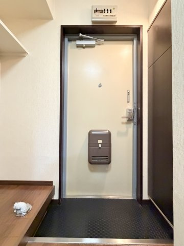 ステラハウス2の玄関
