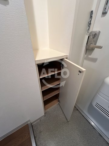 グランシャトーの内装|シューズボックス