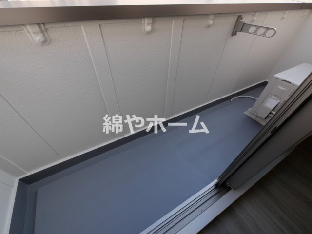 ソリティア鶴見橋のバルコニー|お洗濯にも便利なバルコニー付き