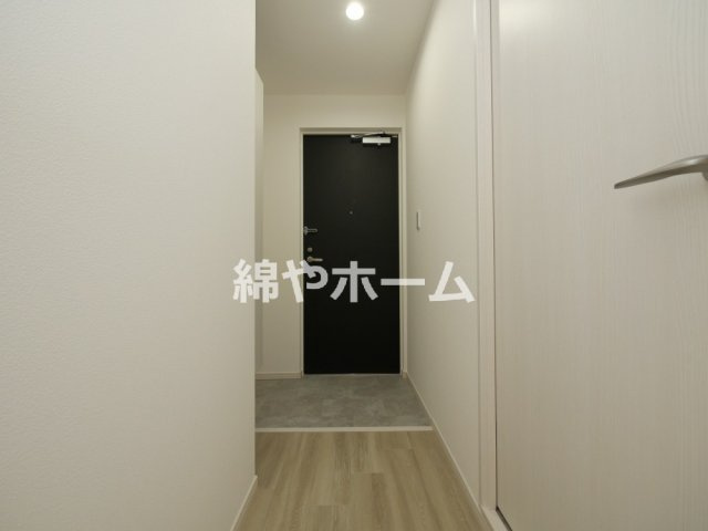 ソリティア鶴見橋の玄関|明るい玄関です