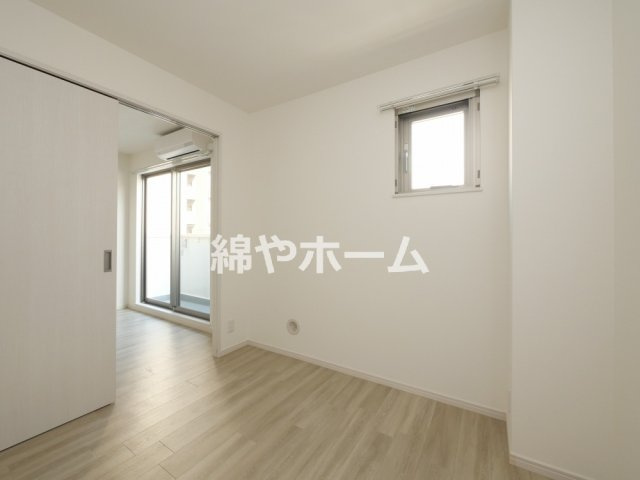 ソリティア鶴見橋の寝室|落ち着いた色調の寝室です