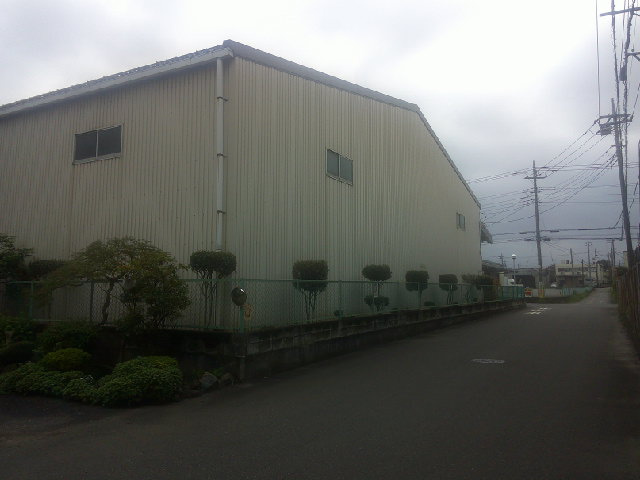 日高市大字原宿の倉庫の外観