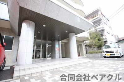 【エントランス】 | エリーフラッツ浜大津 | ゆとりのあるエントランスです