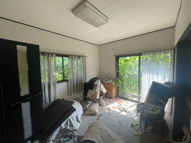 大網白里市上谷新田　中古戸建　※告知事項ありの洋室
