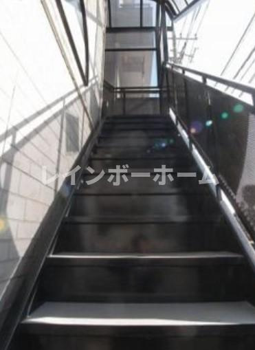 メゾン18のロビー