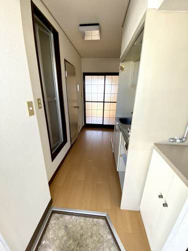 クレールYの玄関