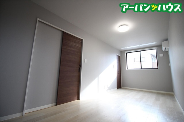JAROWの内装